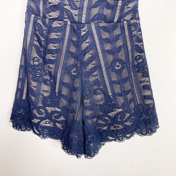 Blossom Cross Open Back Lace Romper Size 6 Navy Blue Playsuit Sleeveless V Neck - Picture 4 of 10
